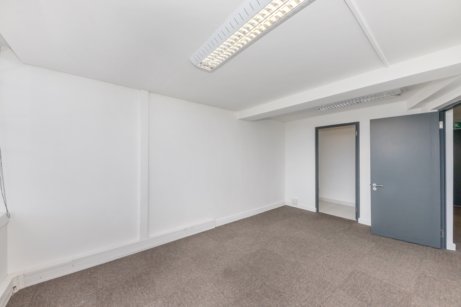 To Let commercial Property for Rent in De Waterkant Western Cape